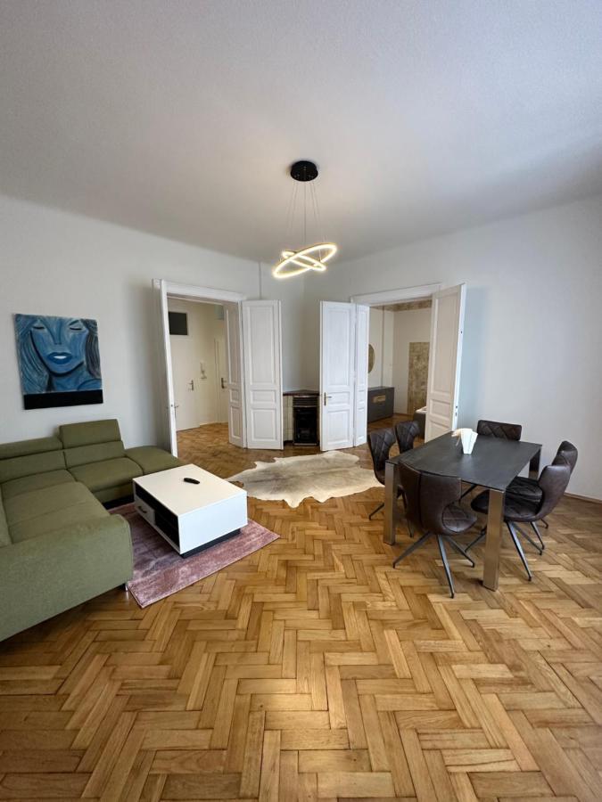 Artliving Apartment-Top 3 Self Check-In Graz Luaran gambar